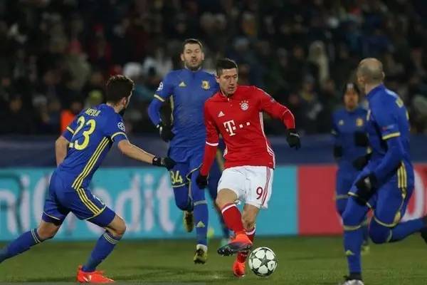 方面则由状 方面则由状