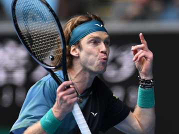 鸣金开战 鸣金开战