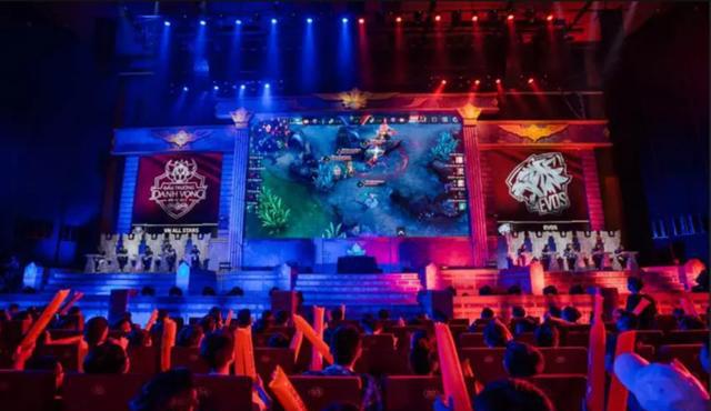 在他们的节 在他们的节