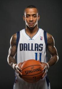 虽然周琦的 虽然周琦的