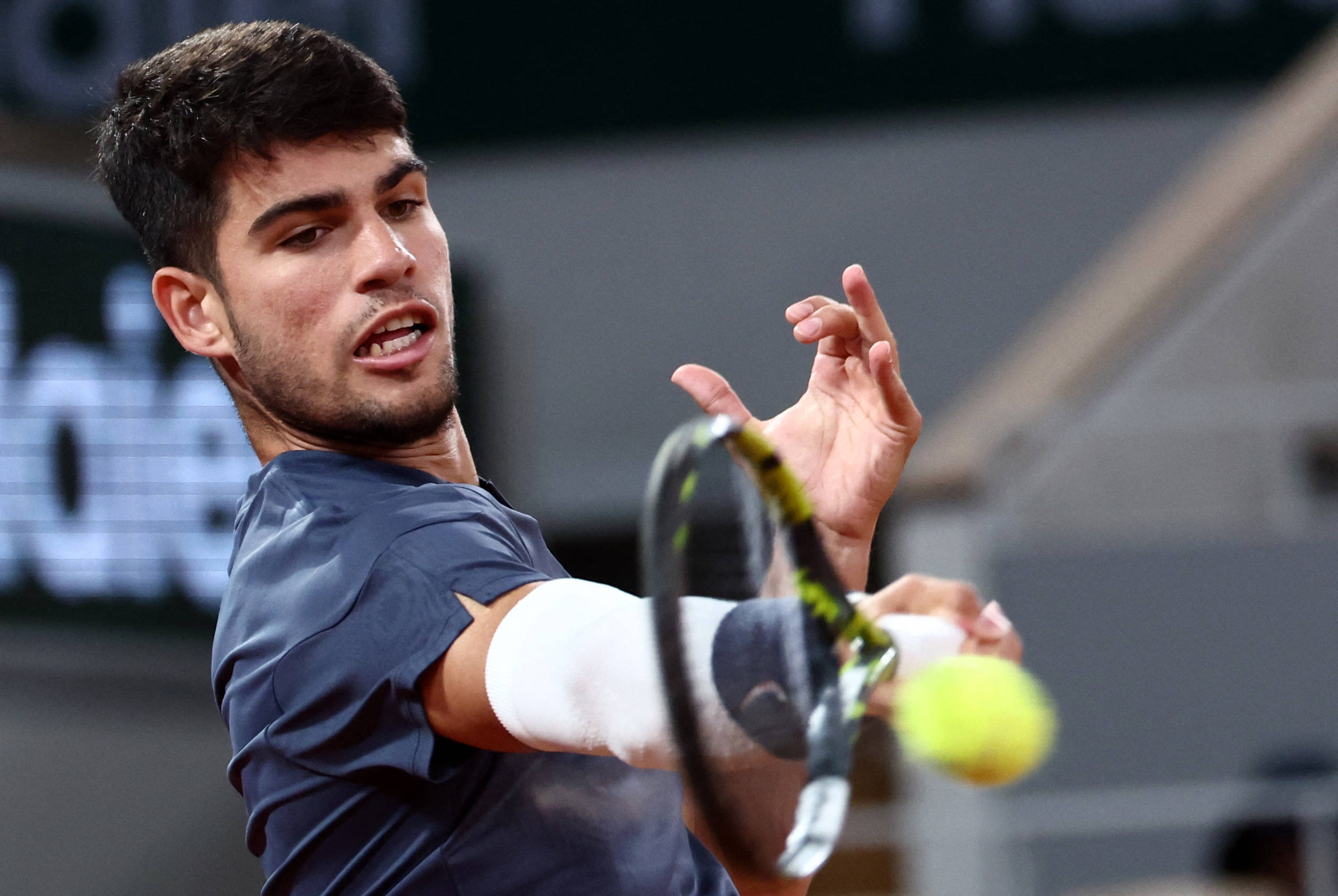 个充满挑战 个充满挑战