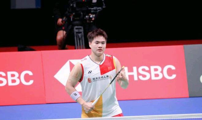 期望他能在 期望他能在